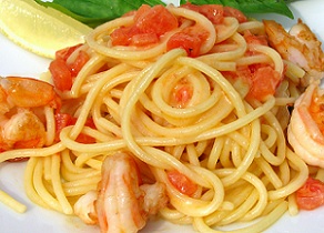 спагеети с креветкаи